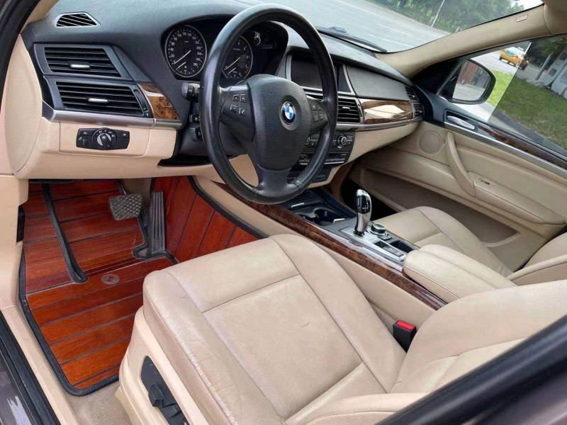 北京14年宝马X55