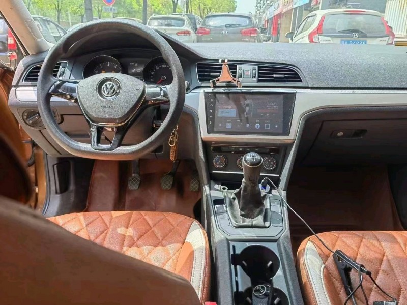 北京15年大众凌渡5