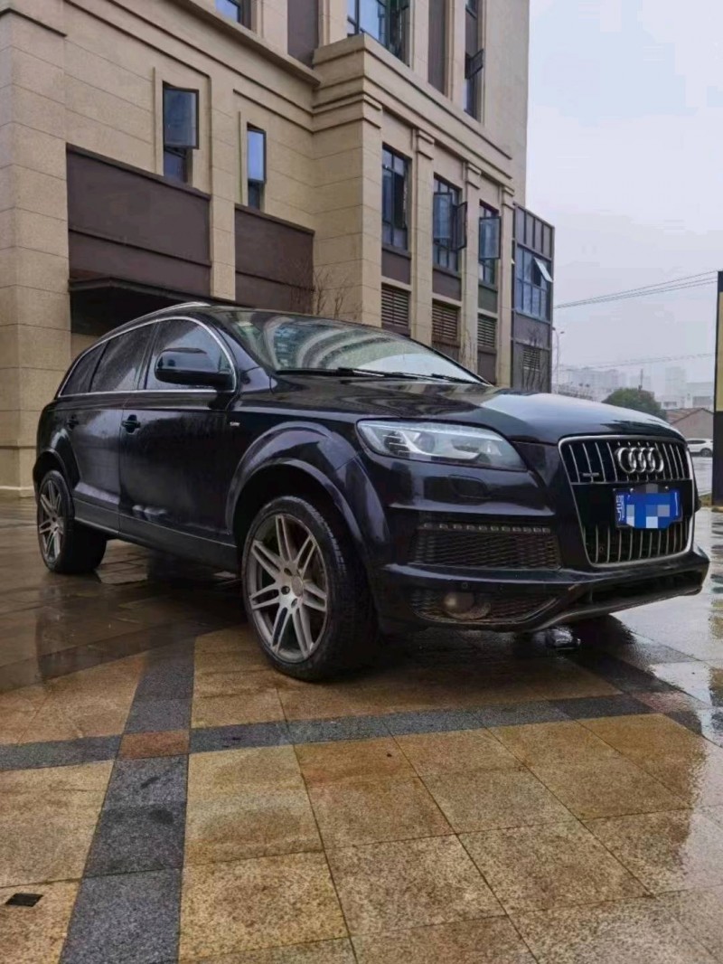 北京10年奥迪Q74