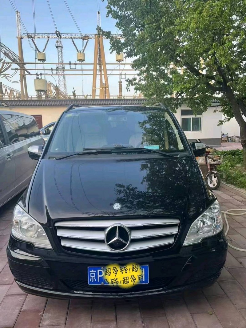 北京15年奔驰唯雅诺1