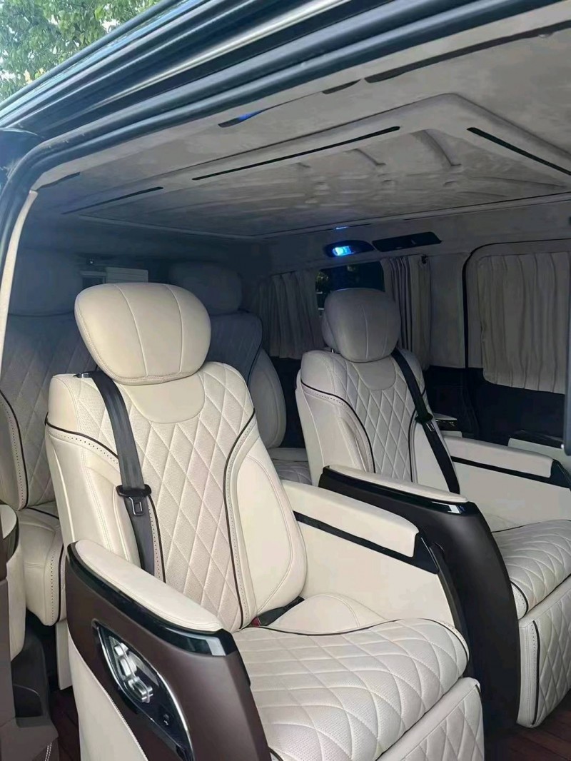 北京15年奔驰唯雅诺6