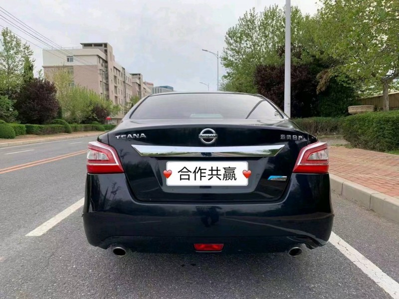 本溪13年日產天籟5
