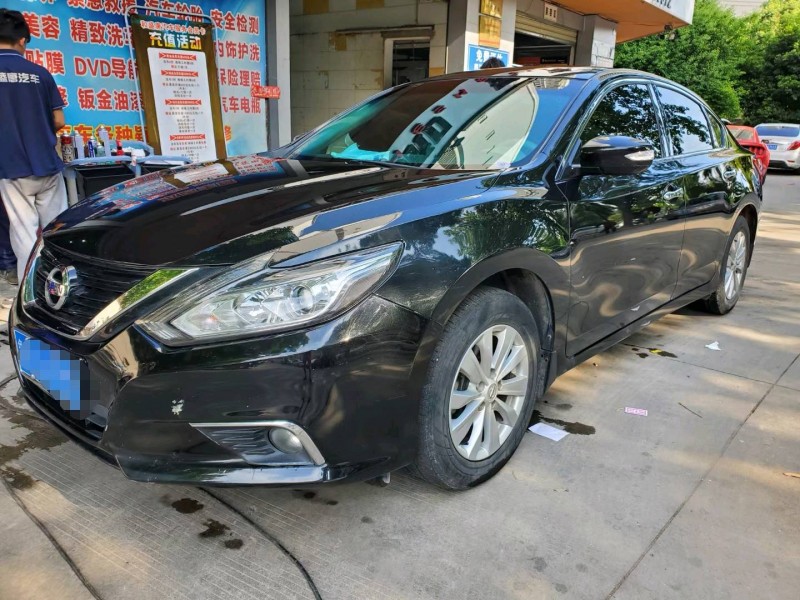 成都17年日產天籟7