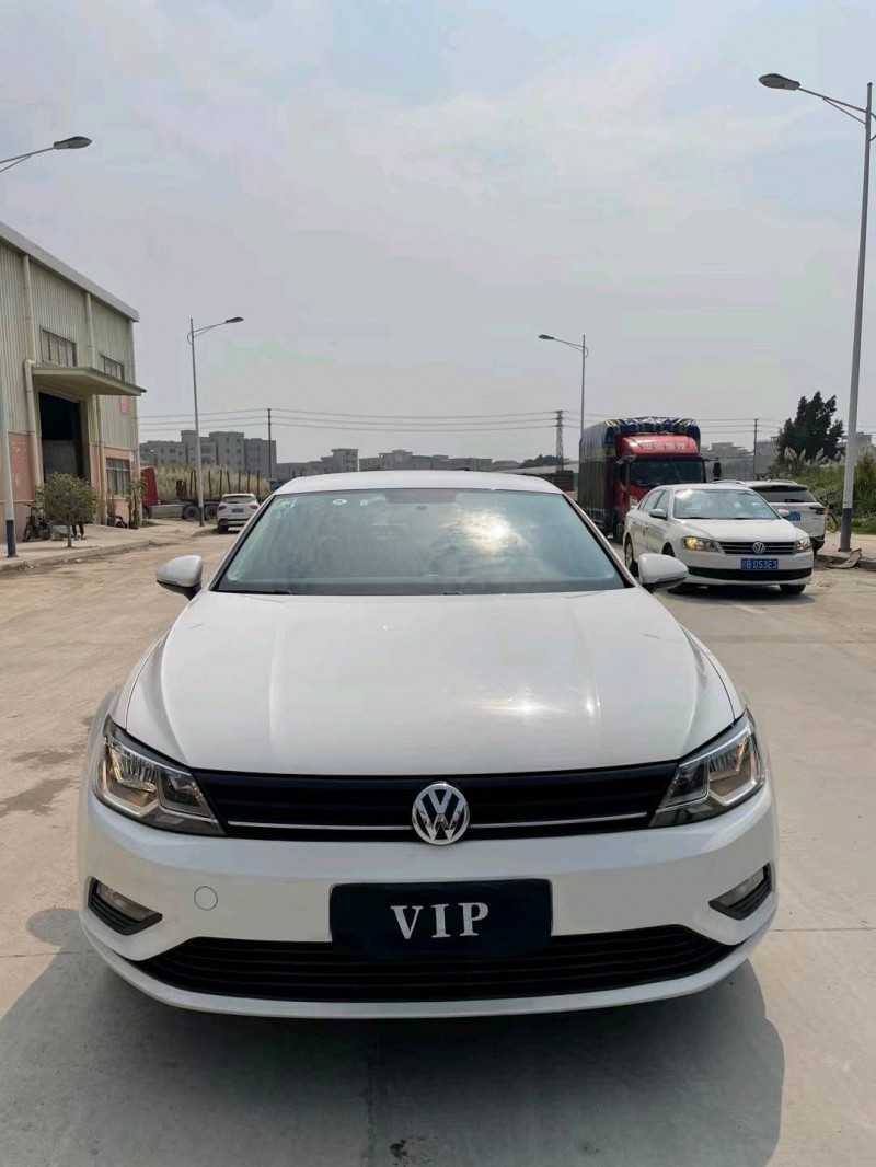 东莞17年大众凌渡1