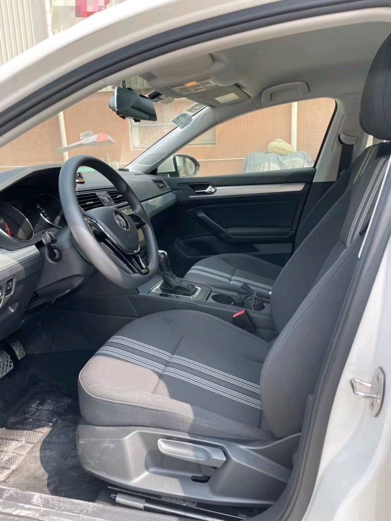 东莞17年大众凌渡4