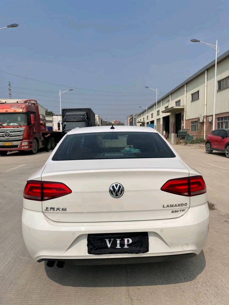 东莞17年大众凌渡8