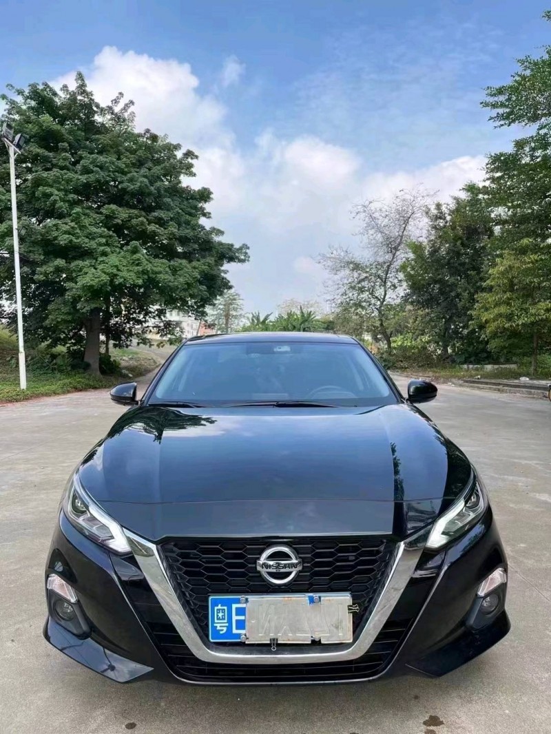 廣州21年日產天籟1