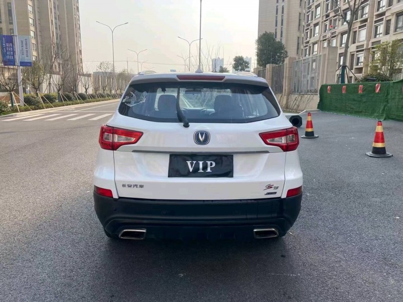 蘇州16年長安汽車CS757