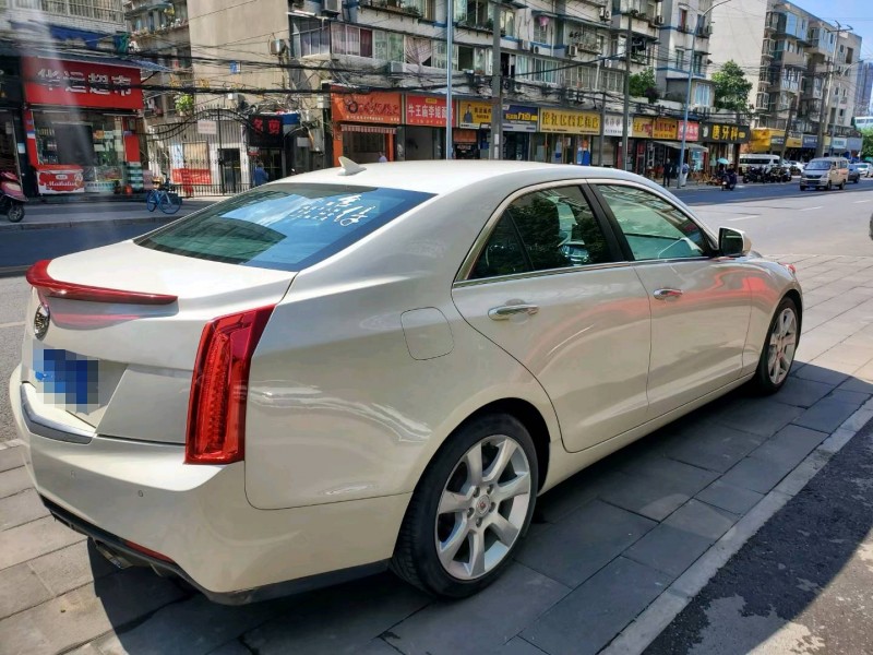 成都15年凱迪拉克ATS3