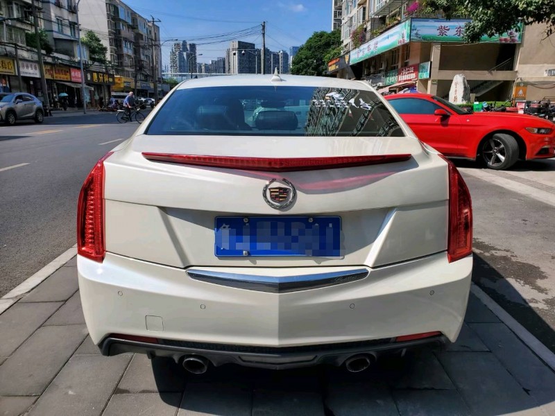 成都15年凱迪拉克ATS9