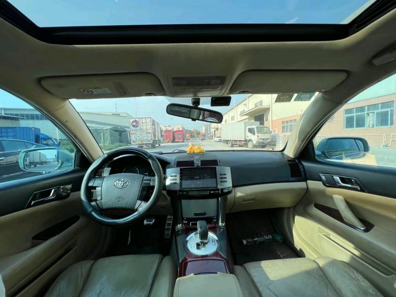 东莞09年丰田锐志4