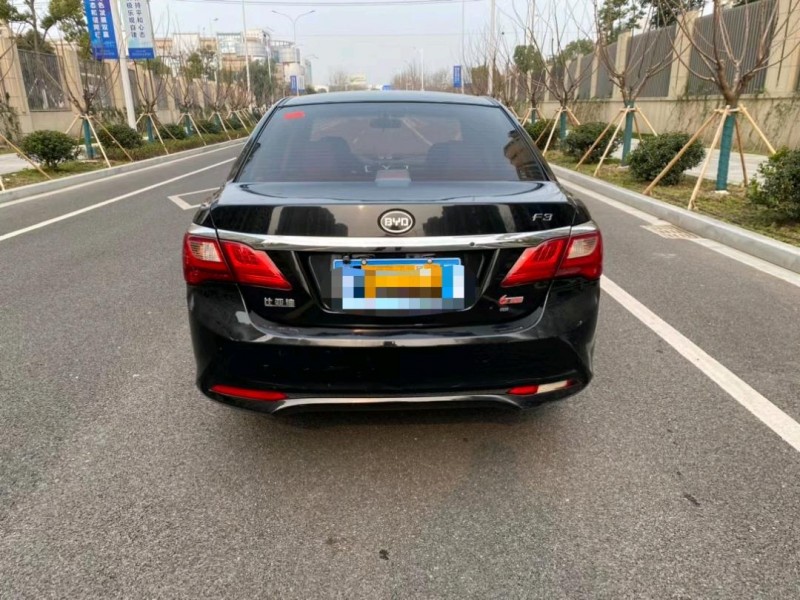 蘇州17年比亞迪F38
