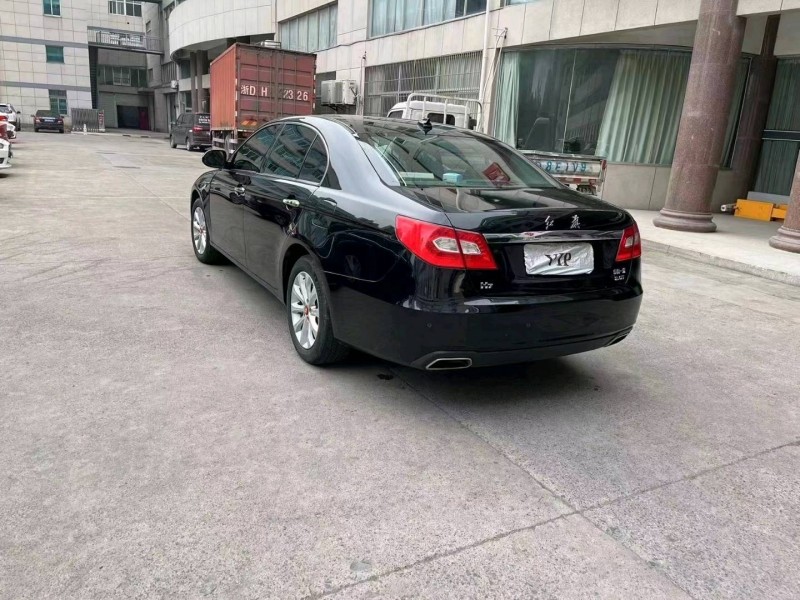 嘉兴17年红旗H78