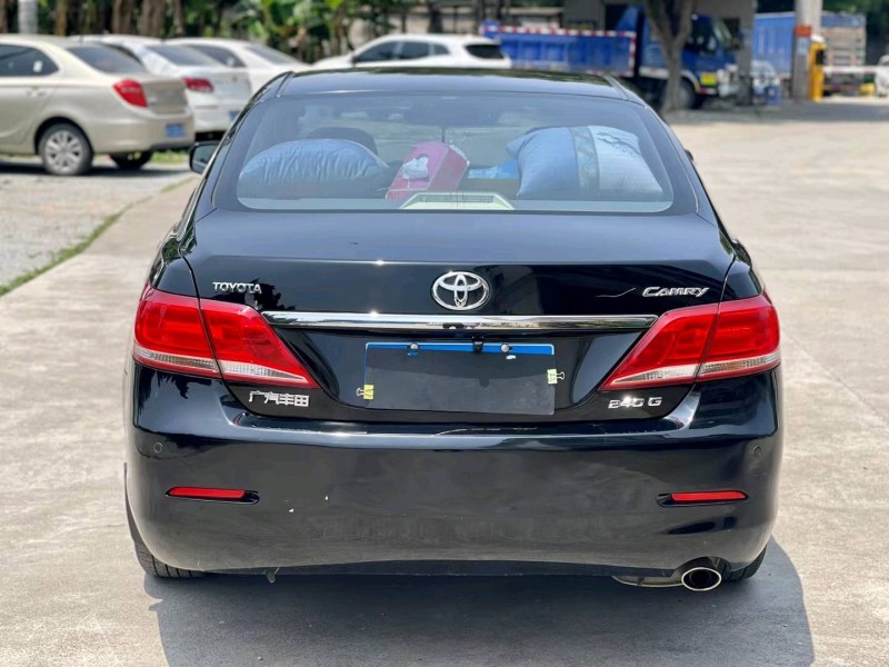 东莞11年丰田凯美瑞5