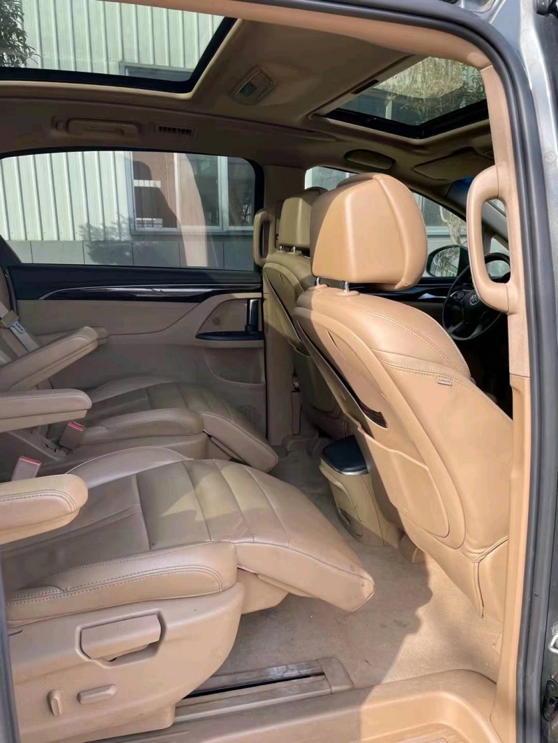 徐州18年别克GL85