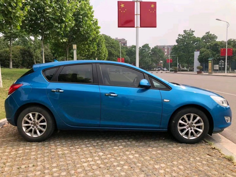 徐州14年别克英朗3