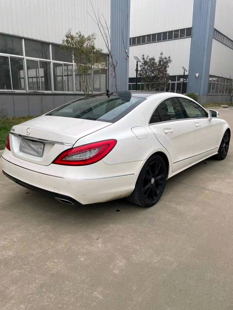 徐州13年奔驰CLS8