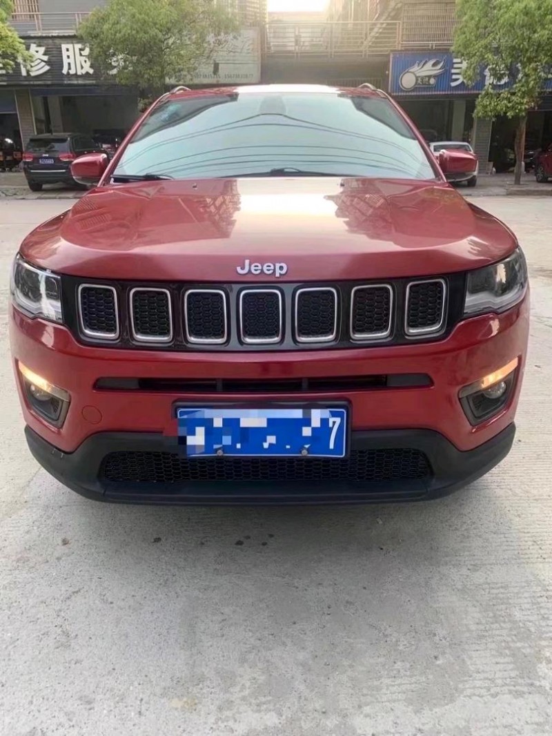 邵陽18年Jeep指南者1