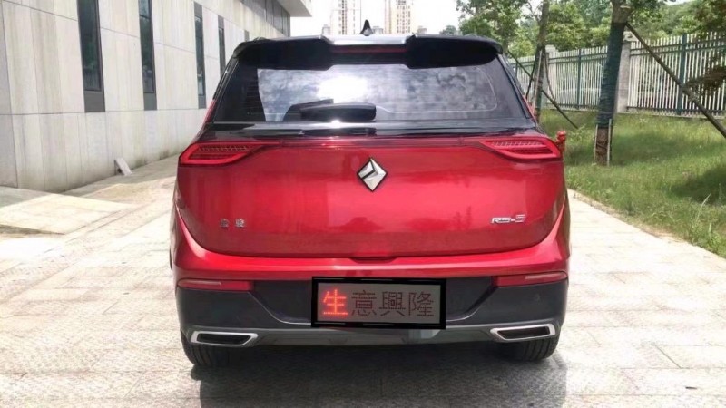 沈陽21年寶駿RS52