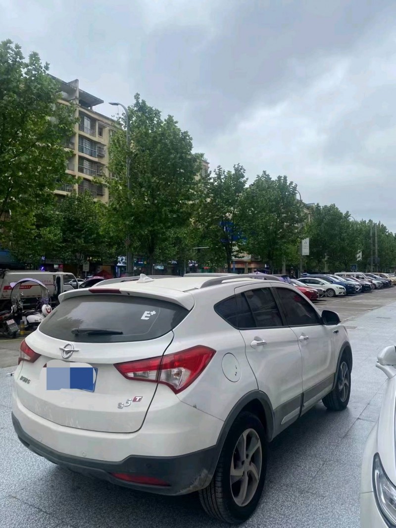 銅仁17年海馬S55