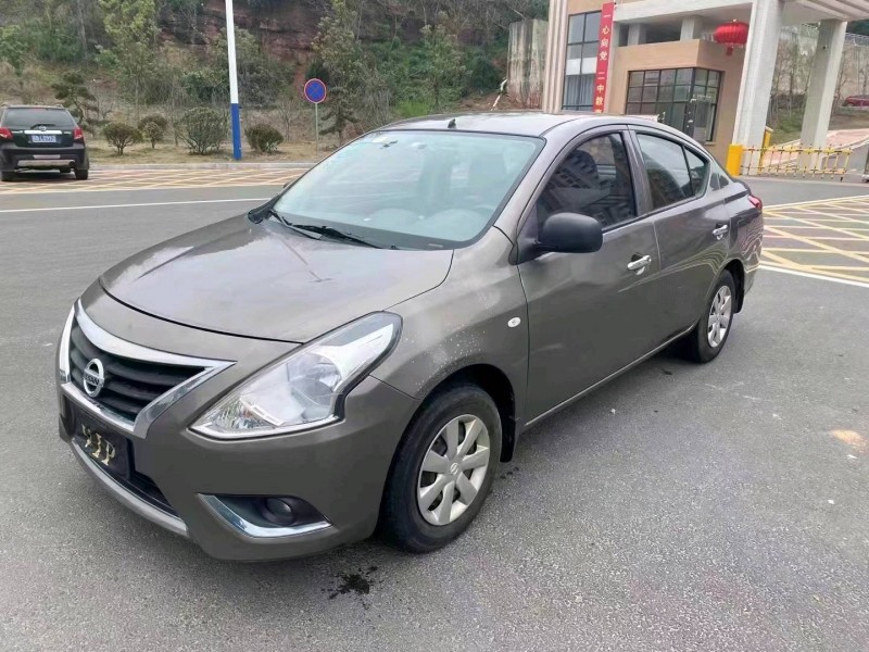 吉安17年日產陽光2