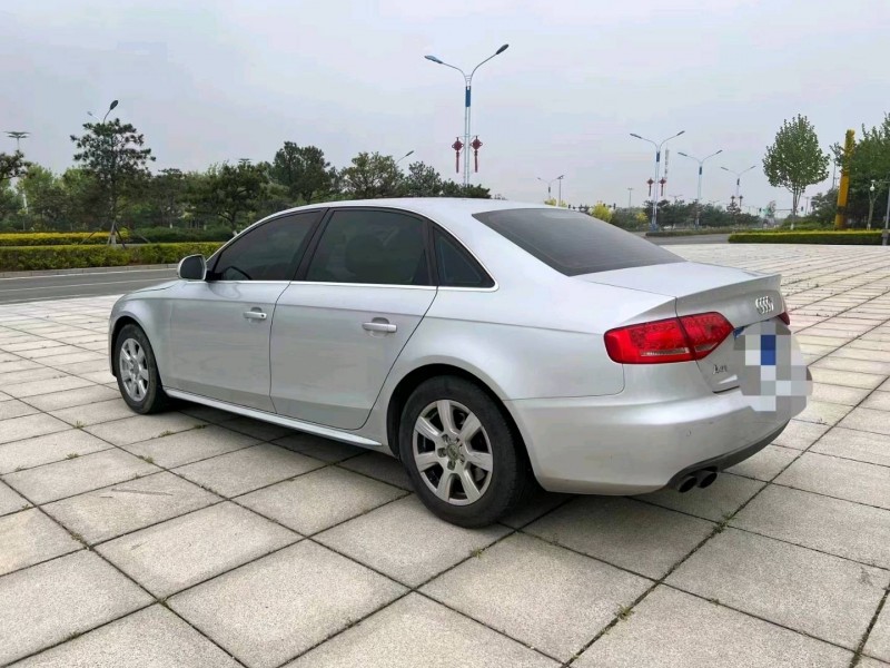 保定11年奧迪A4L5
