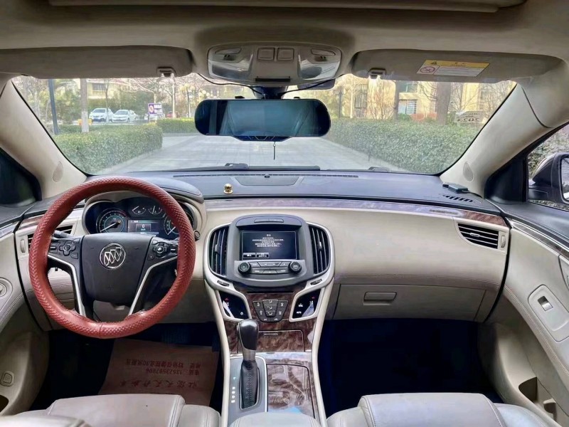 聊城15年别克君越1