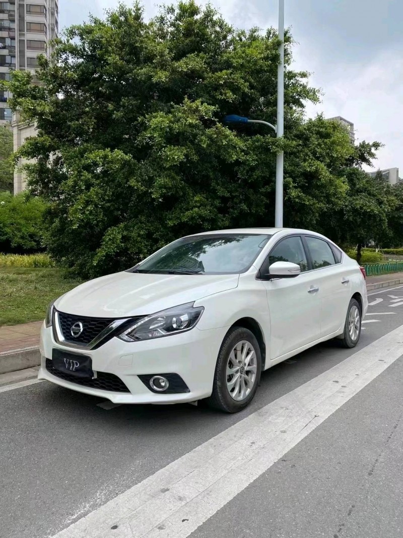 梧州19年日產軒逸1