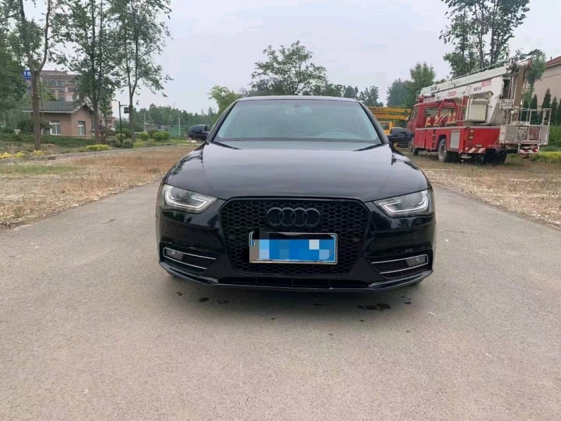 煙臺14年奧迪A4L1