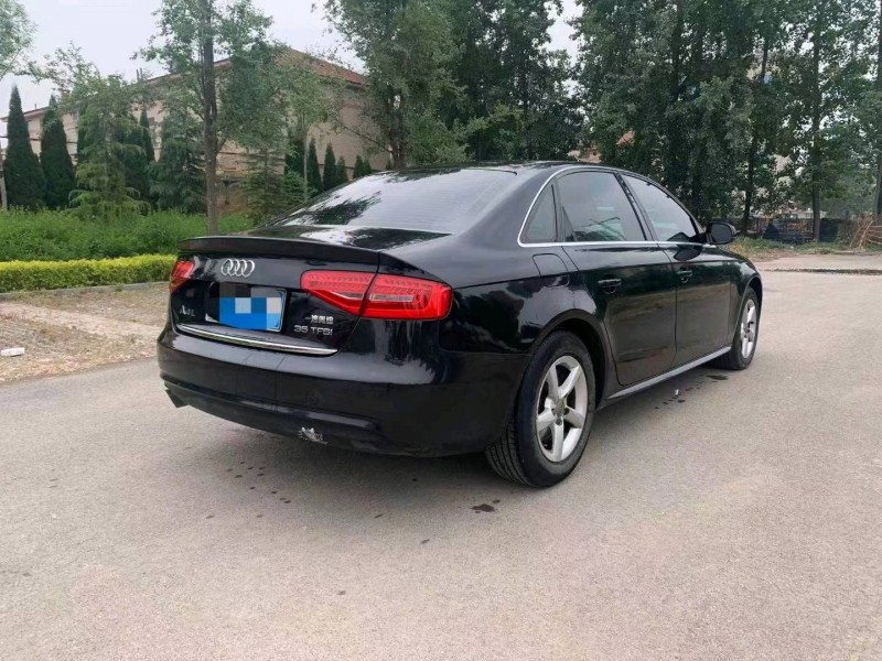煙臺14年奧迪A4L8