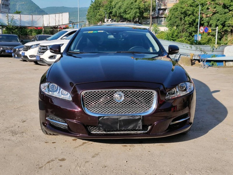 重慶15年捷豹XJ7