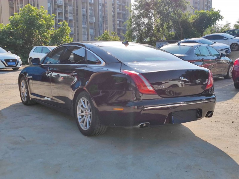 重慶15年捷豹XJ4