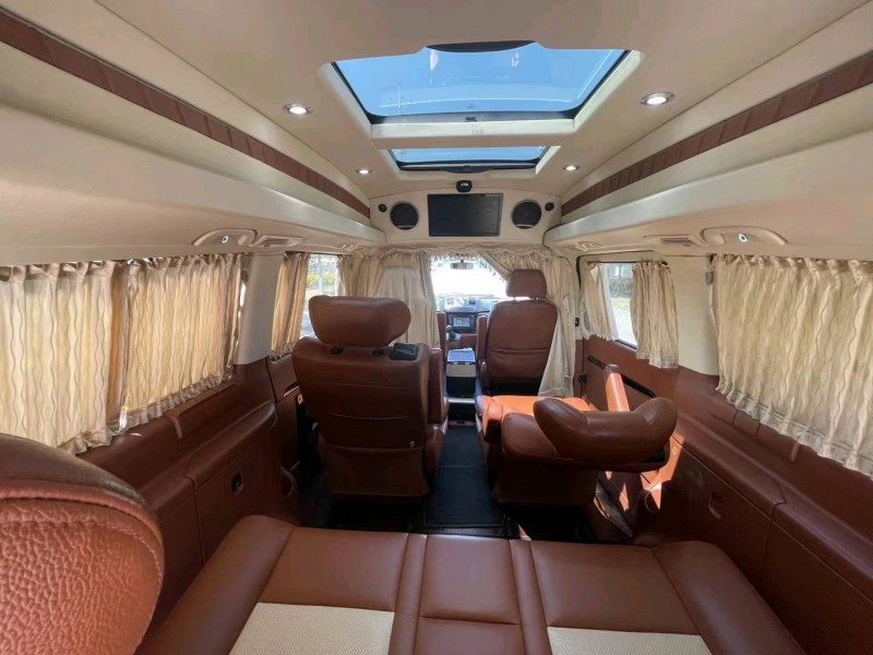 徐州15年奔驰威霆4