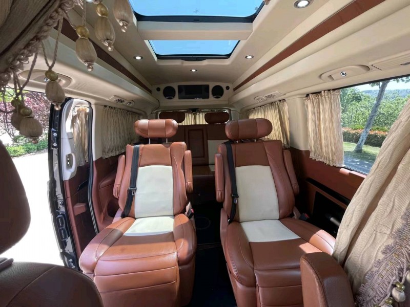 徐州15年奔驰威霆7