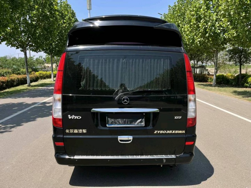 徐州15年奔驰威霆9