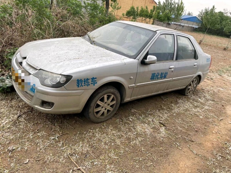 天津15年雪鐵龍愛麗舍2