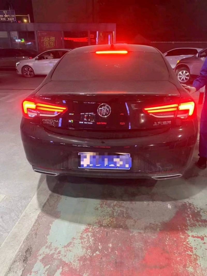 北京21年别克君威2