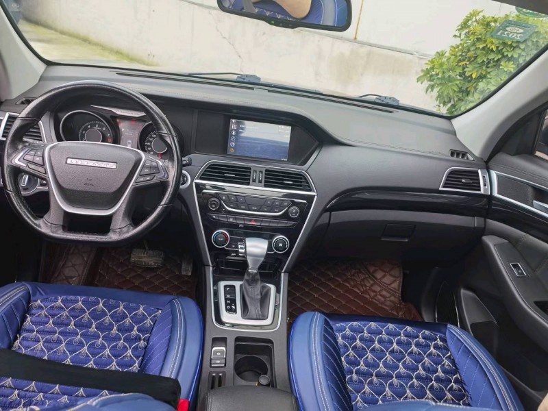 銅仁17年獵豹汽車CS106