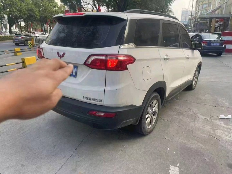 汕頭19年五菱汽車宏光S32