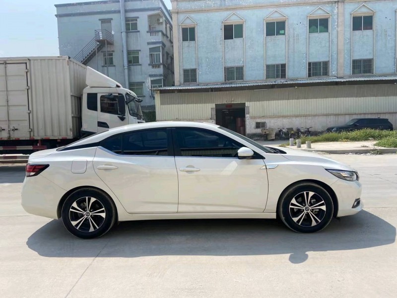 東莞20年日產軒逸7