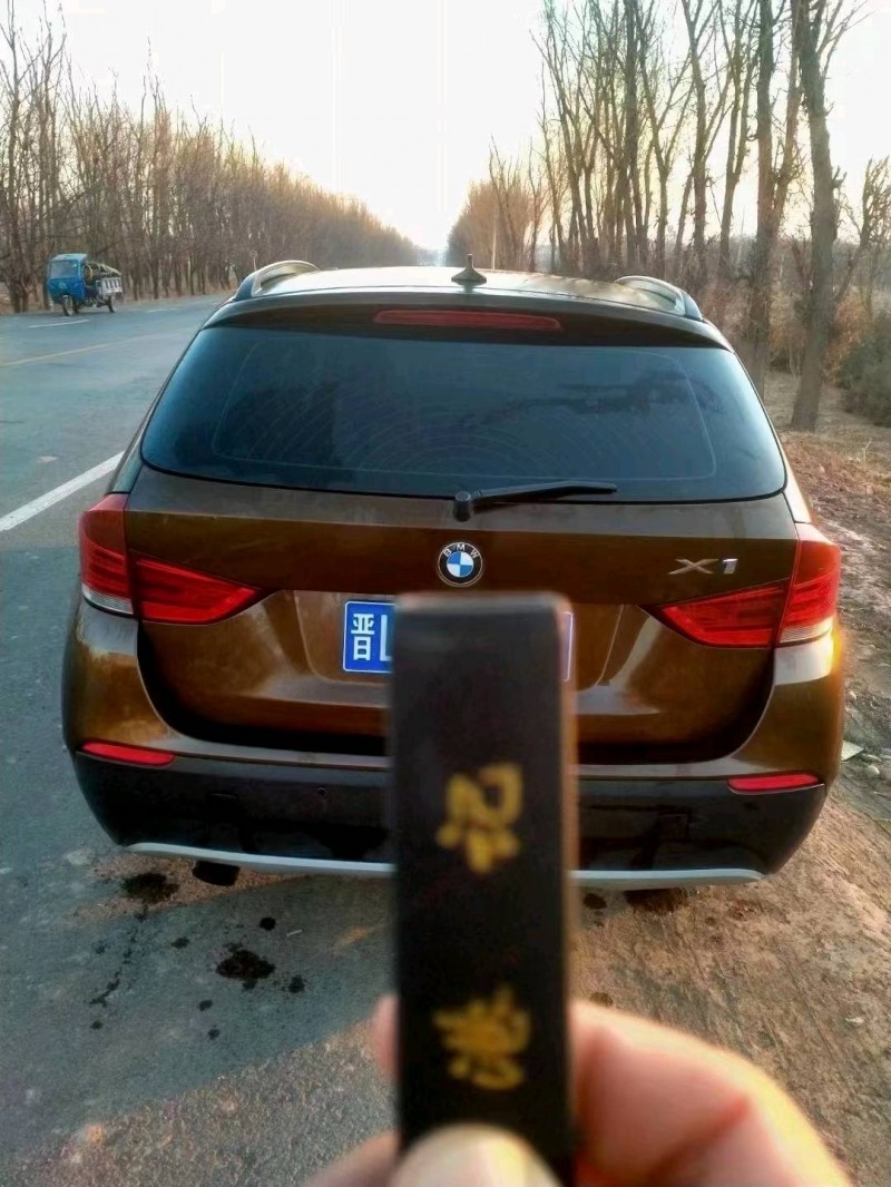 呂梁11年寶馬X14