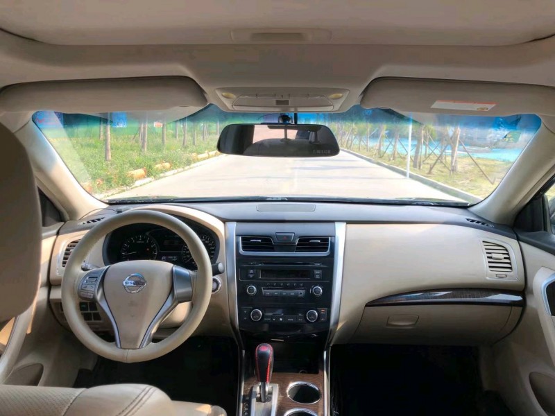宿遷16年日產天籟4