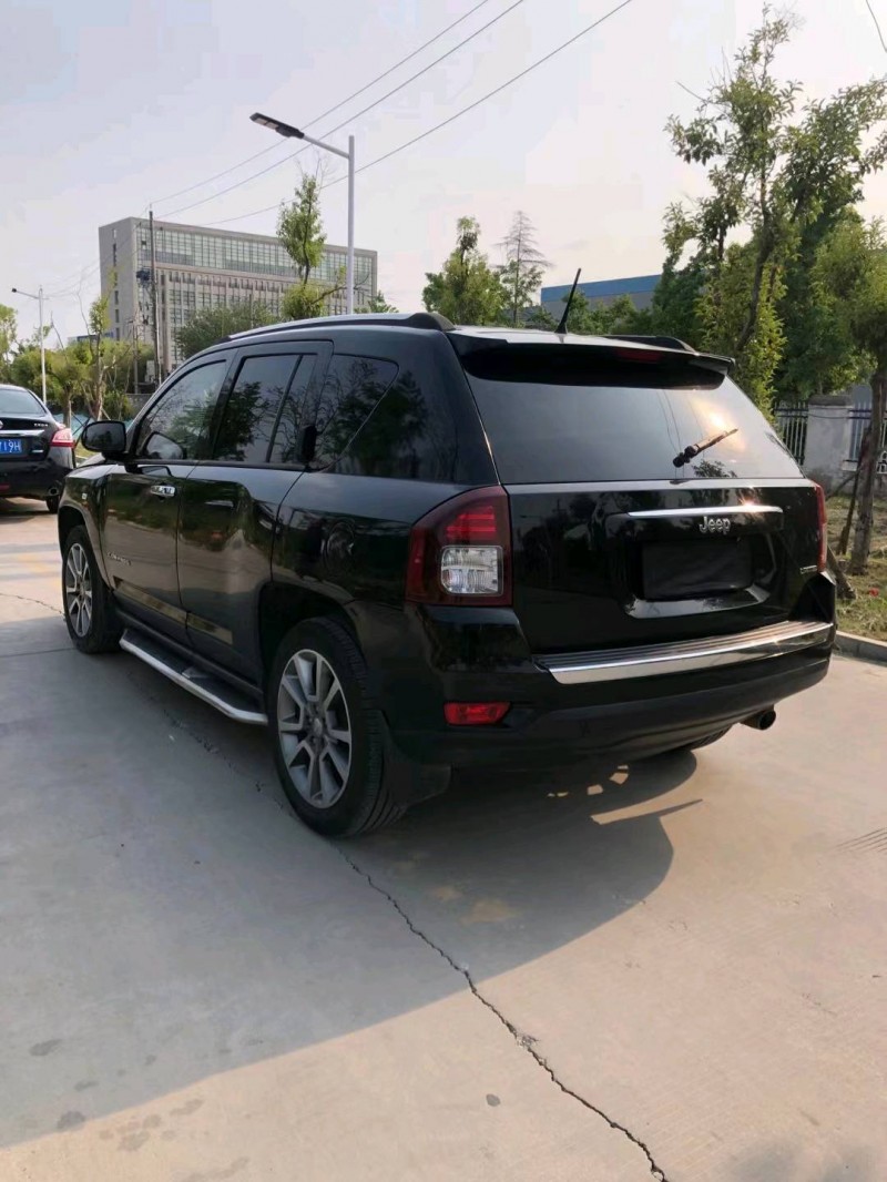 宿遷14年Jeep指南者3