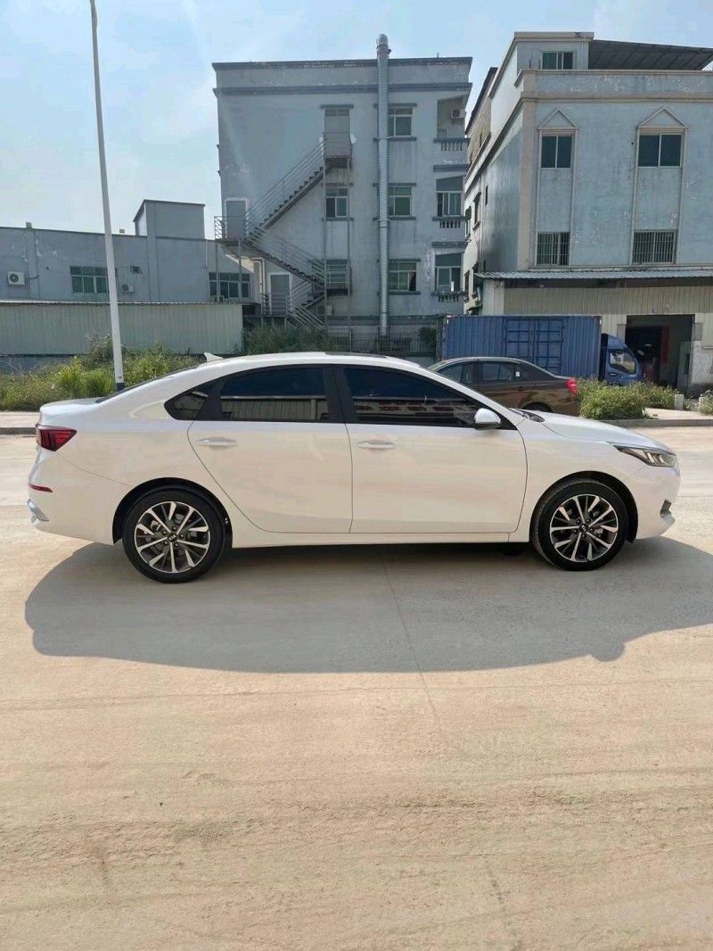 東莞21年起亞K37