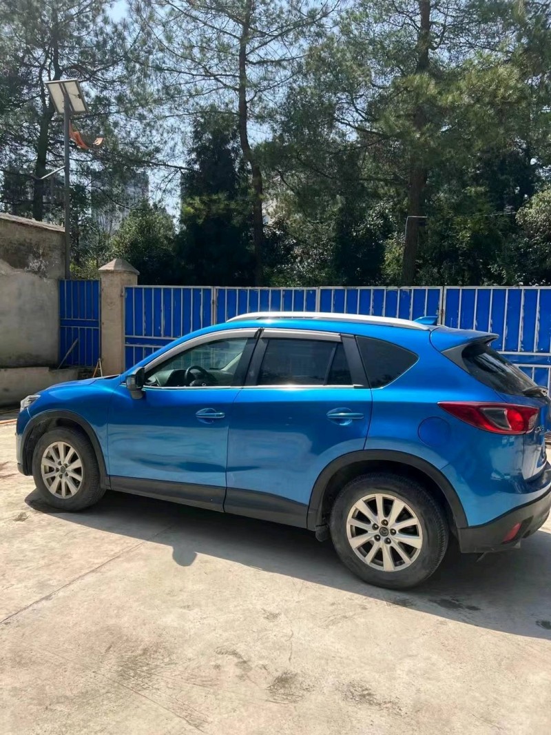 黔西南13年馬自達CX-52