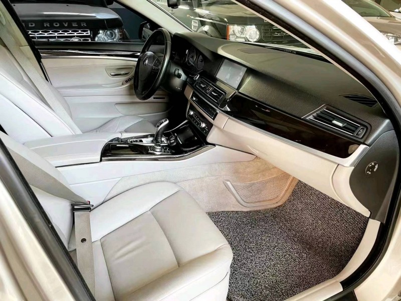 潍坊11年宝马5系3