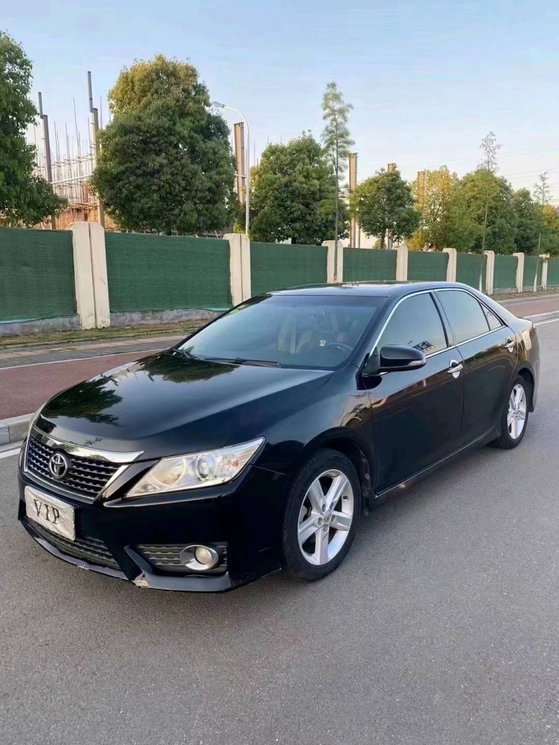 北京13年丰田凯美瑞3