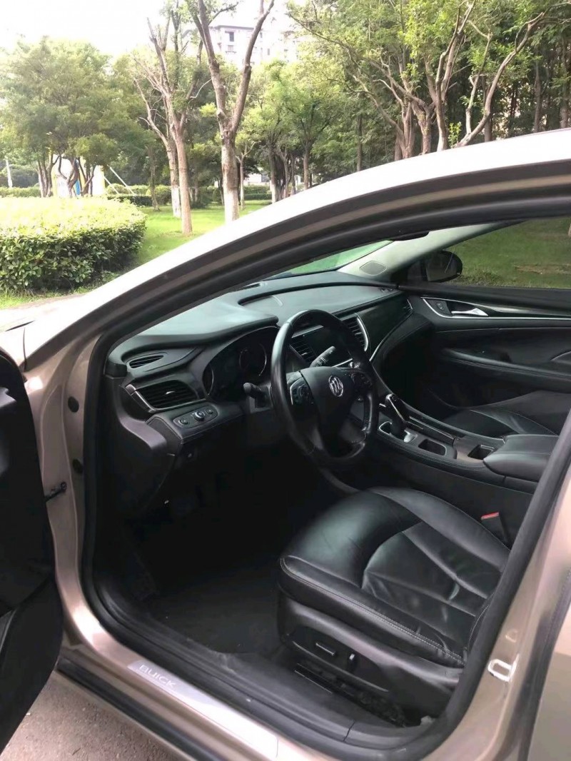 徐州18年别克君越4