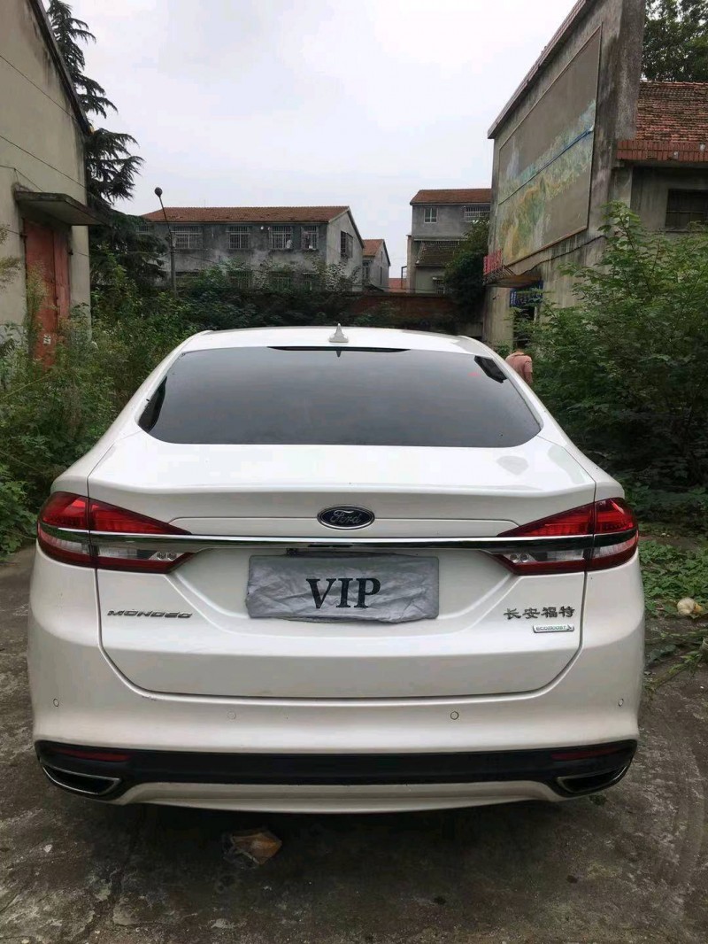 北京18年福特蒙迪欧9