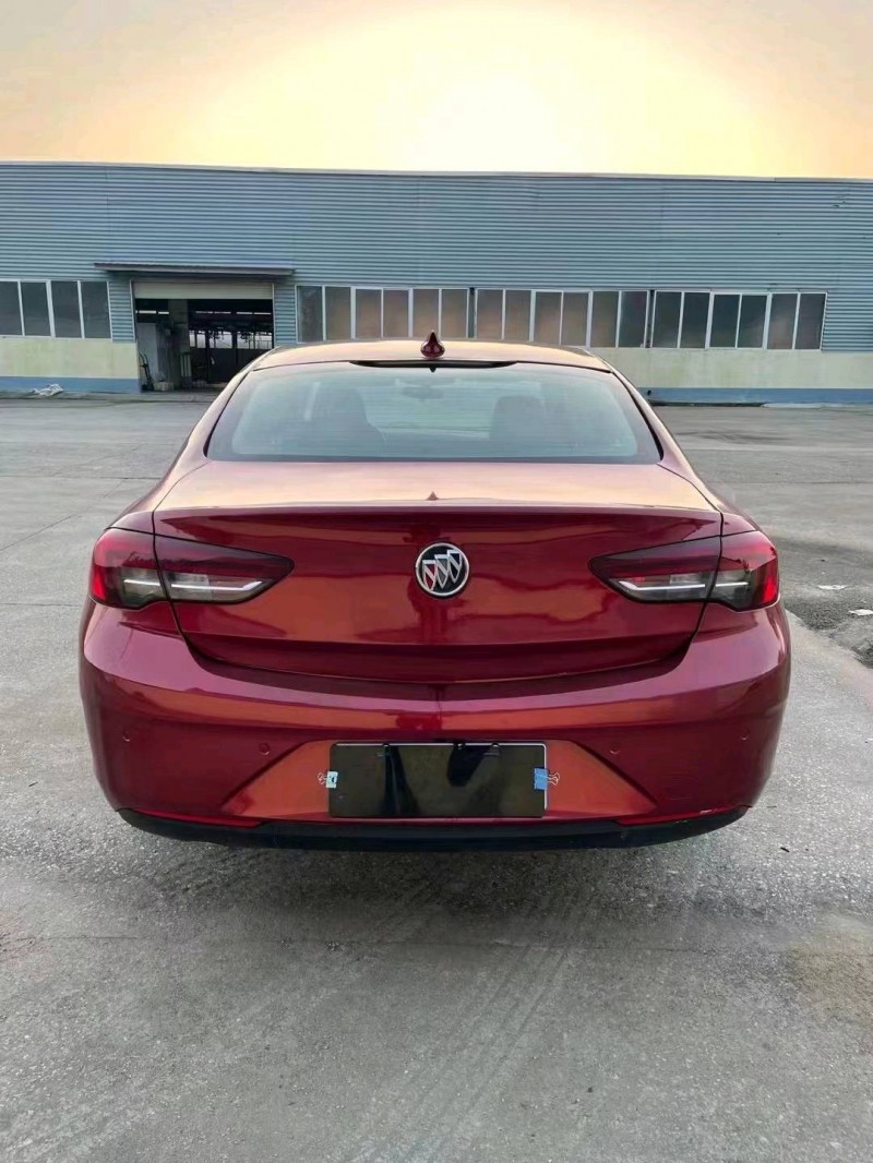 徐州19年别克君威9